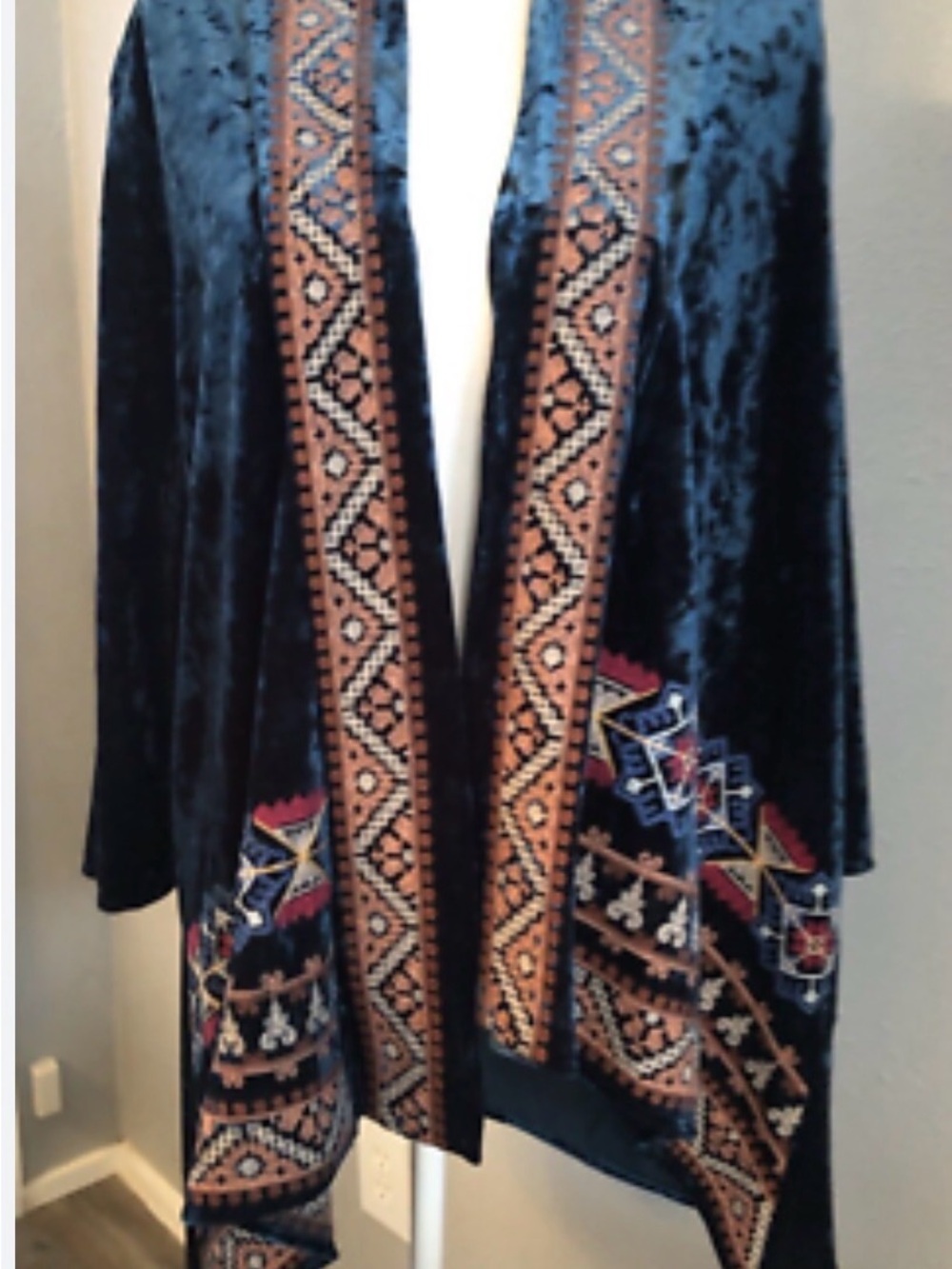 Velvet Open-Front Embroidered Cape or kimono Jacket - Navy